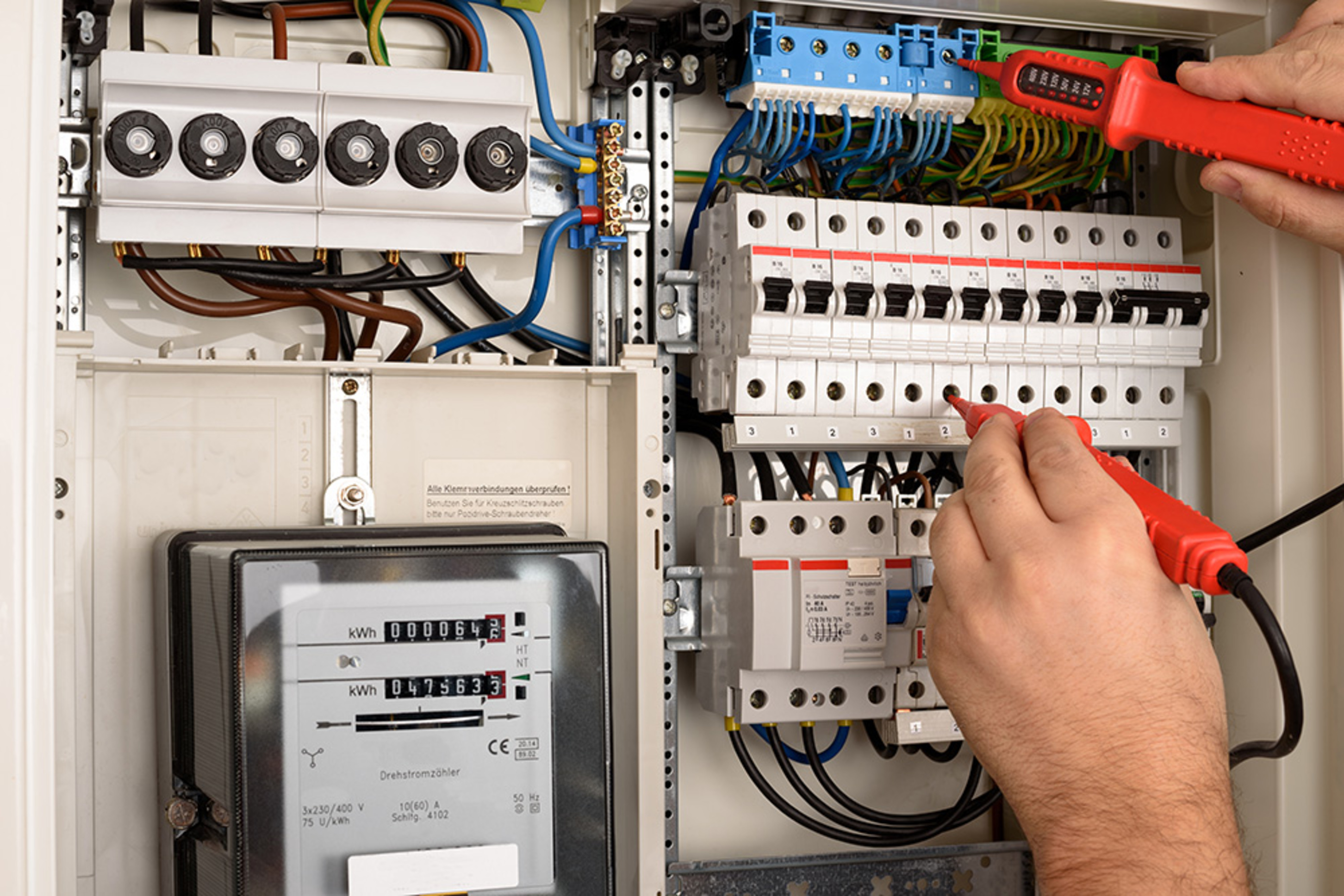 E-Check bei Elektro Randlinger GmbH in Schnaitsee