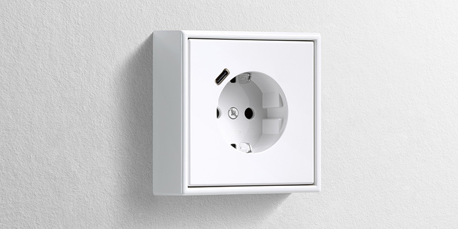 Erweiterter Anschlussraum für die Nachrüstung bei Elektro Randlinger GmbH in Schnaitsee